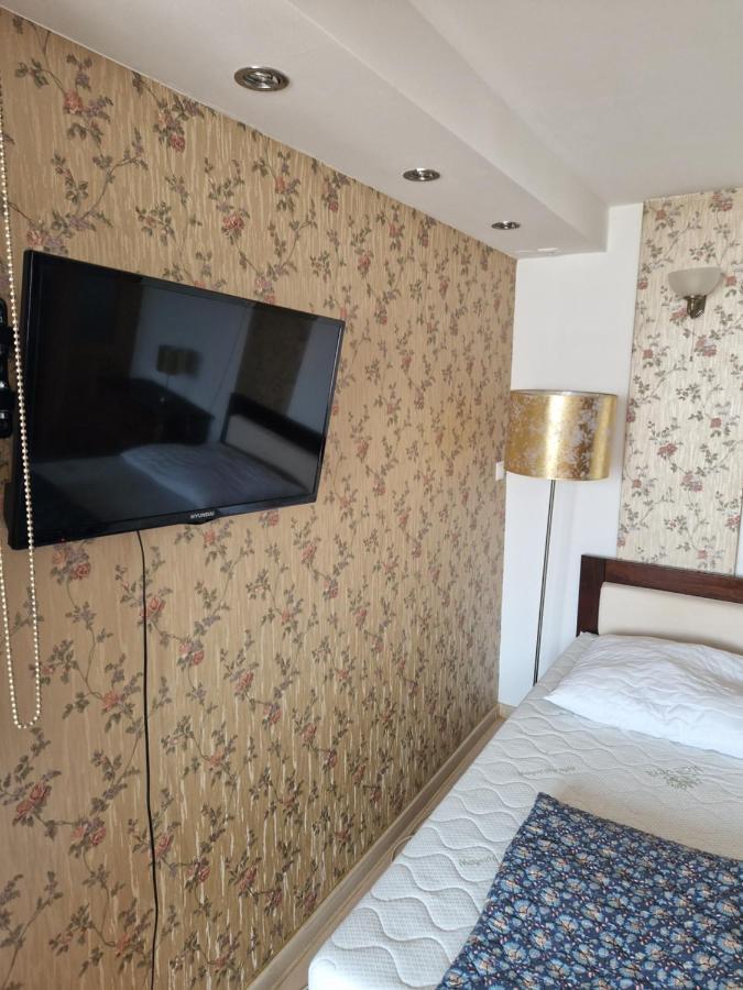 Apartment Balassi -with Terrace&bike Sturovo